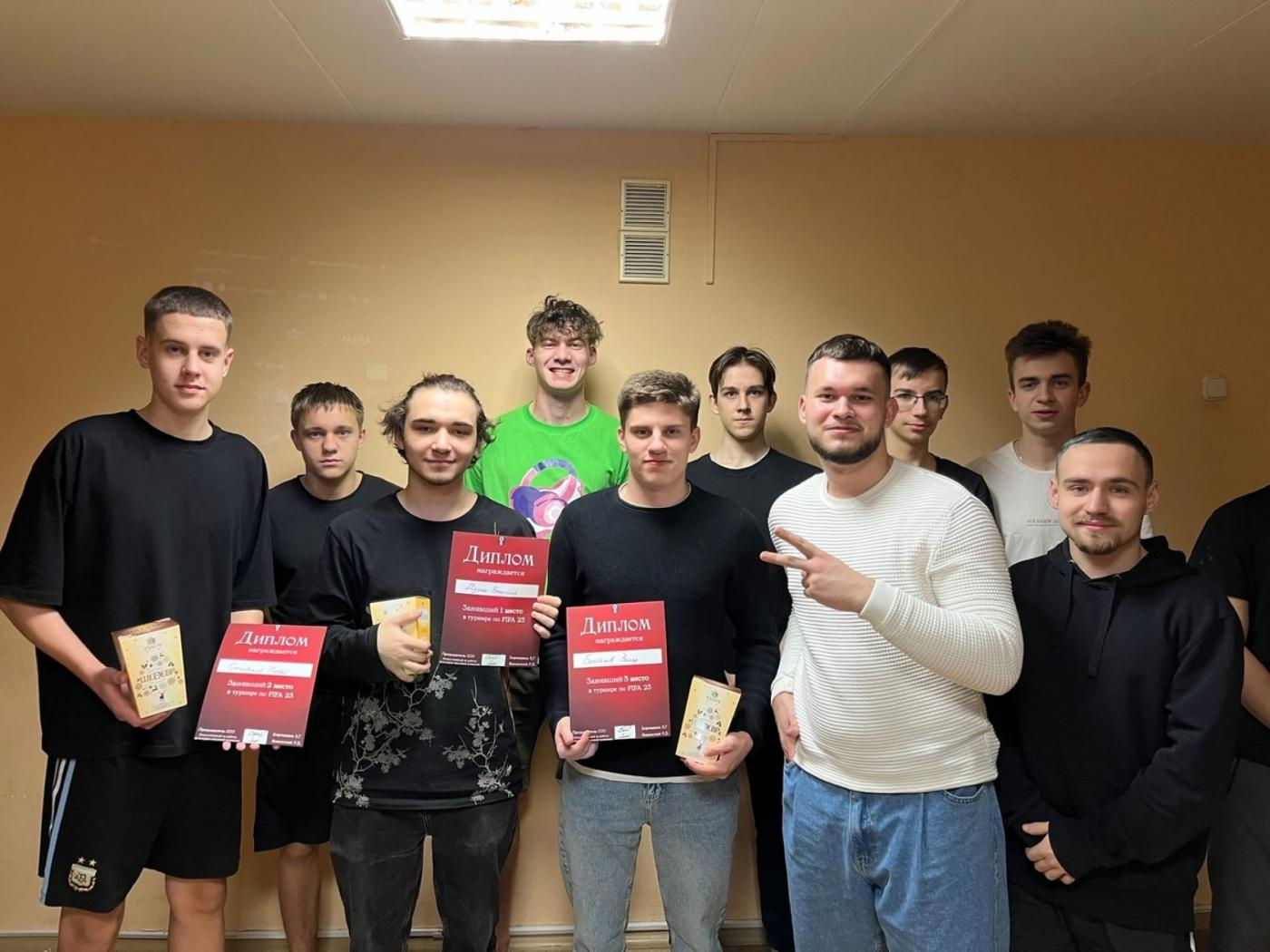 Среди студентов ПСФ прошел турнир по FIFA 23